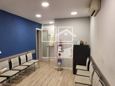 Inmueble en Calle Ignasi Iglesias   7 BAJOS, Barcelona